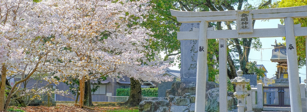 日本の発明力を讃える小さな神域